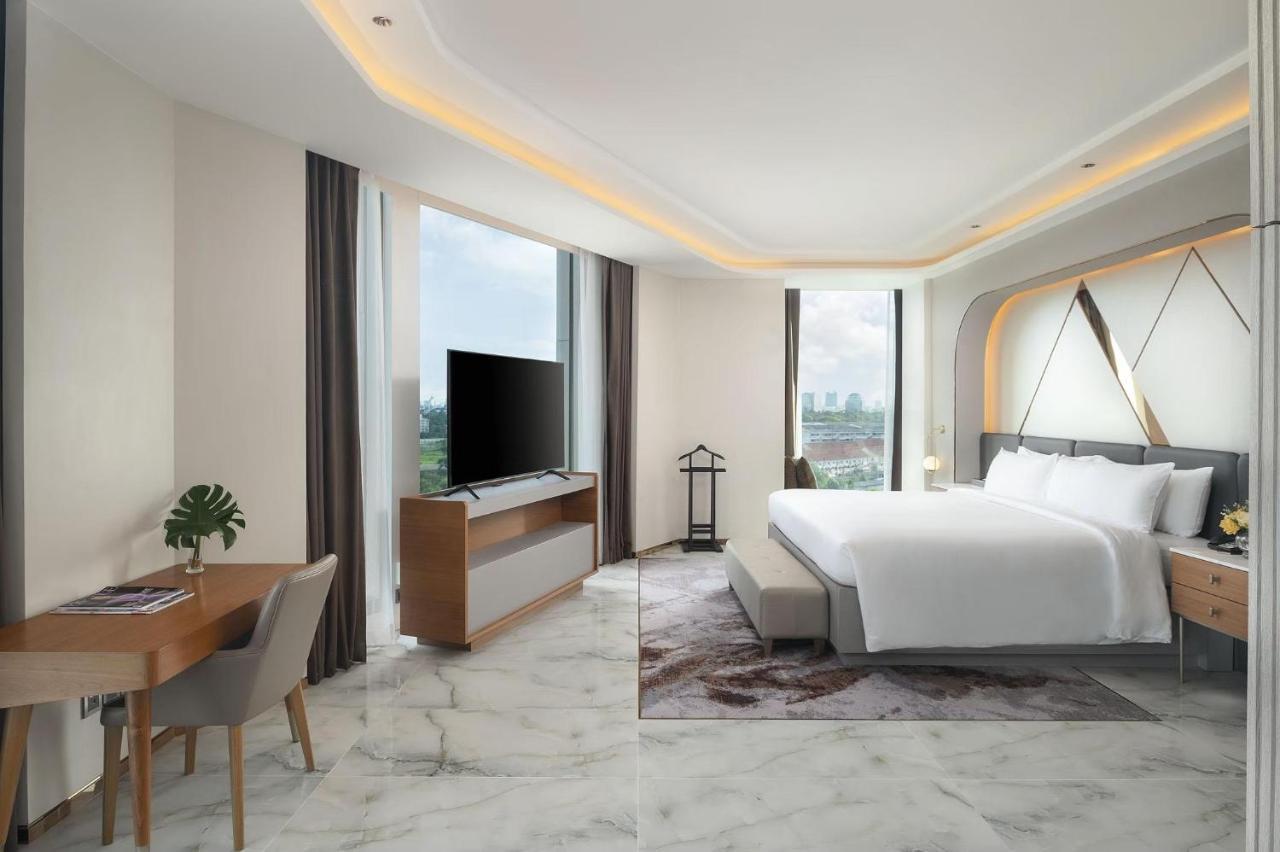 Asawin Grand Convention Hotel Bangkok Bagian luar foto